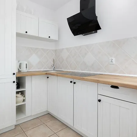Guest house Domek Cos Innego - Zaledwie 150 M Do Plazy 3*